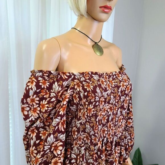 American Eagle Crop Smocked Top Medium - Picture 7 of 8